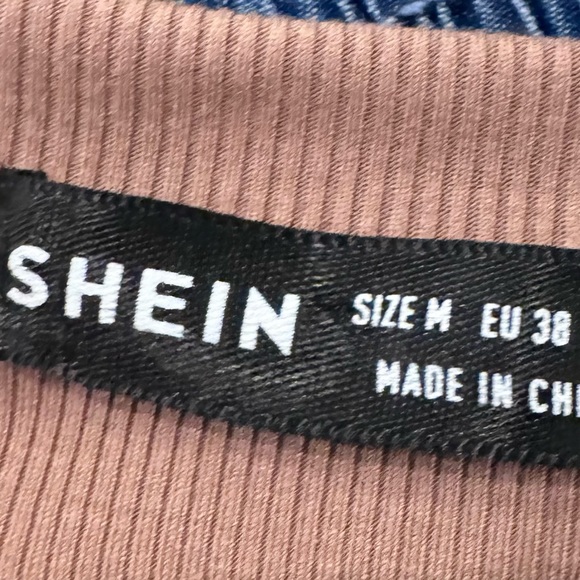 SHEIN puffy long sleeve top women’s shirt size medium - Picture 16 of 16